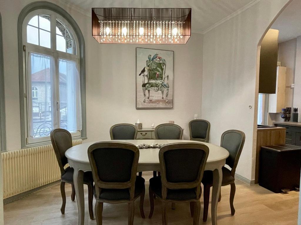 Suites Mana - La Perle Des Isles , Superbe Maison Art Deco Avec Balneotherapie Rethel Bagian luar foto